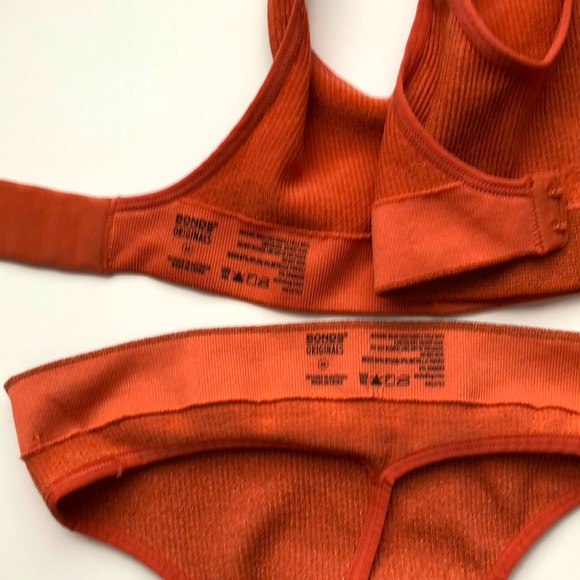 Bonds Originals Ribbed Bra with Matching Thong Rust Underwear Size M - Picture 5 of 5